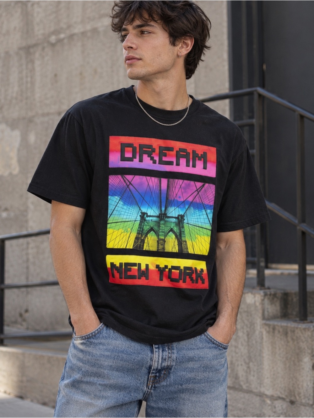 Akademiks New York  T-Shirt Mens Medium Brooklyn Bridge Raised Lettering Y2K